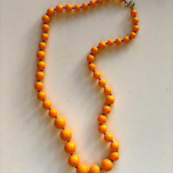 Vintage 70’s Style Orange Beaded Necklace - Picture 3 of 4